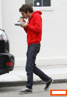 photo 21 in Adam Brody gallery [id592539] 2013-04-08 00:00:00