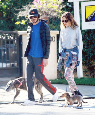 photo 15 in Adam Brody gallery [id658241] 2014-01-09 00:00:00