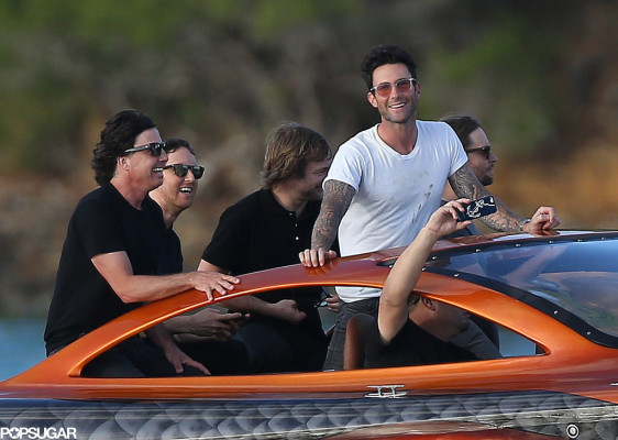 photo 9 in Adam Levine gallery [id753450] 2015-01-16 00:00:00