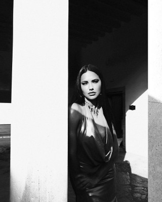 photo 4 in Adriana Lima gallery [id1335347] 2023-10-12 00:00:00