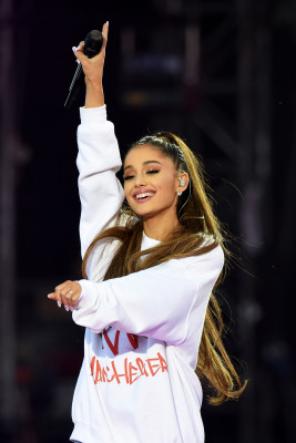 Ariana Grande pic #955178