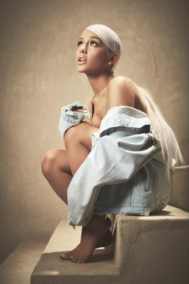 Ariana Grande pic #1049342