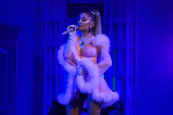 photo 23 in Ariana Grande gallery [id1200788] 2020-01-30 00:00:00