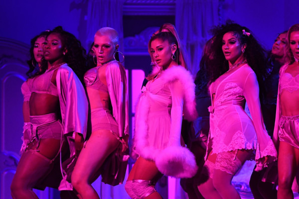 photo 21 in Ariana Grande gallery [id1200790] 2020-01-30 00:00:00