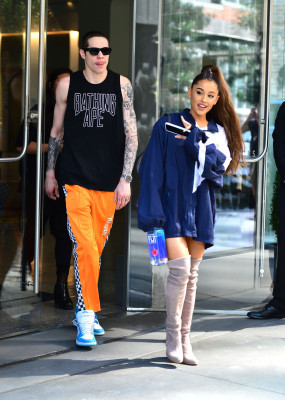 Ariana Grande pic #1048122