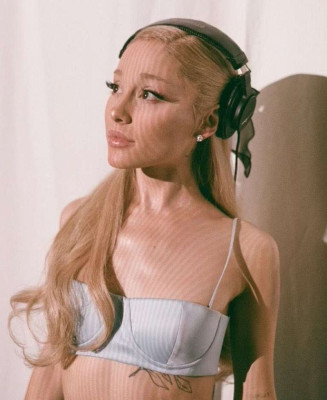Ariana Grande pic #1339364