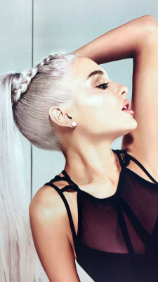 Ariana Grande pic #1047109