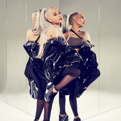 Ariana Grande pic #1047097