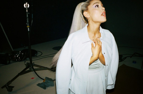 Ariana Grande pic #1047170