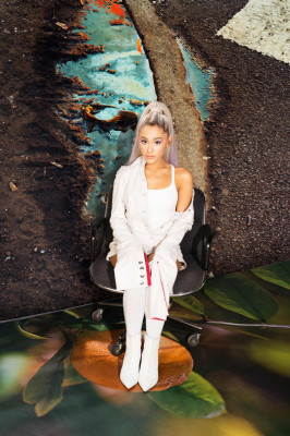 Ariana Grande pic #1047187