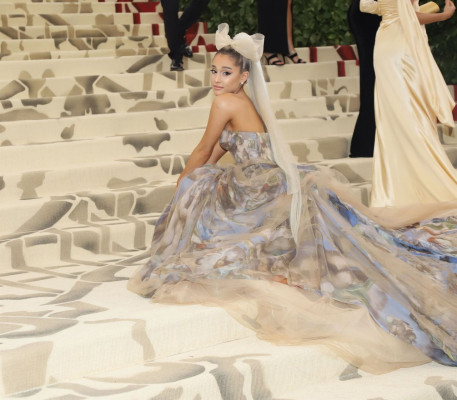 Ariana Grande pic #1035489