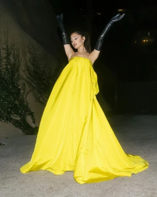 Ariana Grande pic #1296838