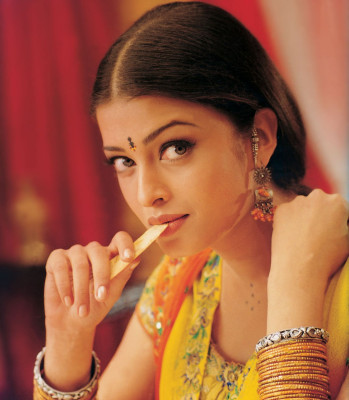 photo 22 in Aishwarya gallery [id590729] 2013-04-02 00:00:00