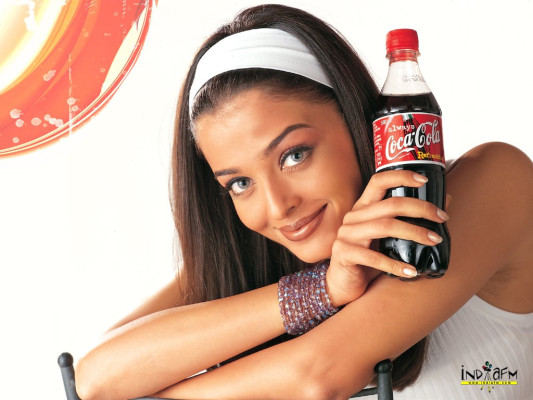 photo 22 in Aishwarya gallery [id118417] 2008-12-01 00:00:00