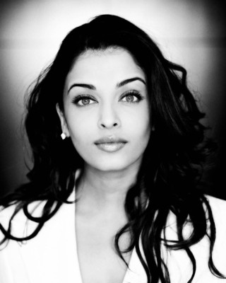 photo 3 in Aishwarya gallery [id114811] 2008-11-05 00:00:00
