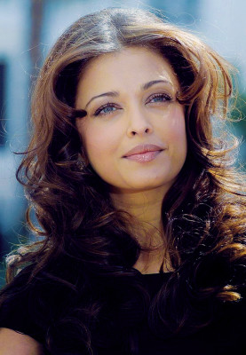 photo 23 in Aishwarya Rai gallery [id559924] 2012-12-09 00:00:00