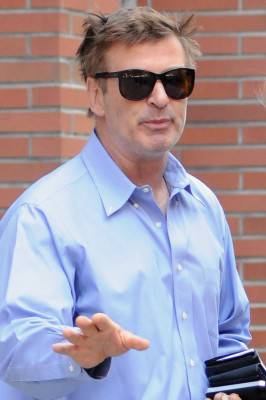 Alec Baldwin pic #523011