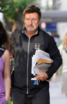 Alec Baldwin pic #510424