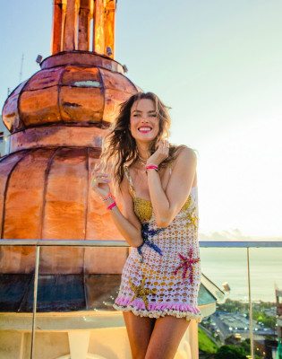 Alessandra Ambrosio pic #1327043