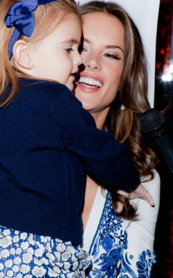 Alessandra Ambrosio pic #368961
