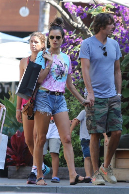 Alessandra Ambrosio pic #1171686
