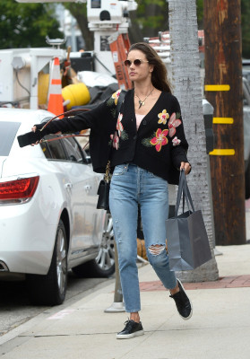 Alessandra Ambrosio pic #1171673