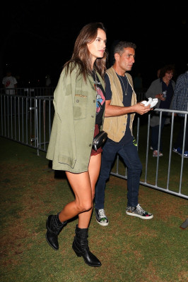 Alessandra Ambrosio pic #1171603