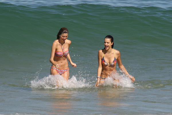 Alessandra Ambrosio pic #782132