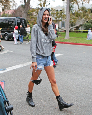 Alessandra Ambrosio pic #976191