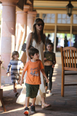 Alessandra Ambrosio pic #623396