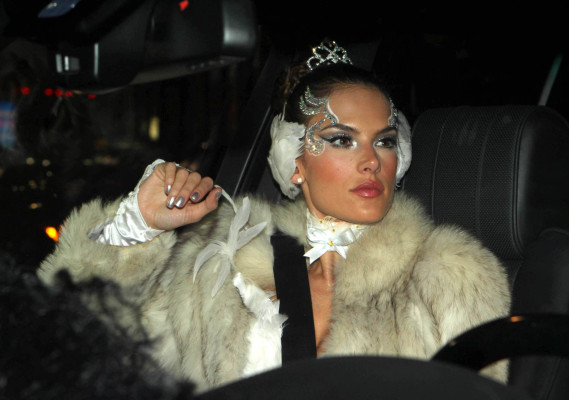 Alessandra Ambrosio pic #417680