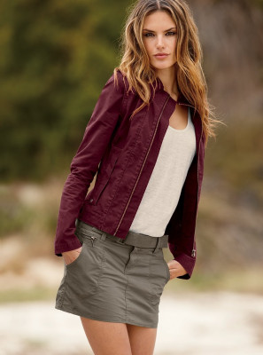 Alessandra Ambrosio pic #230461