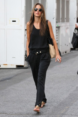 Alessandra Ambrosio pic #636292