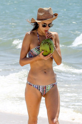 Alessandra Ambrosio pic #899416