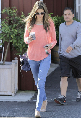 Alessandra Ambrosio pic #634445