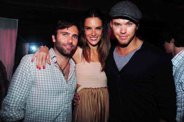 Alessandra Ambrosio pic #566447