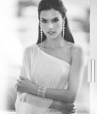 Alessandra Ambrosio pic #1138440
