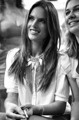 Alessandra Ambrosio pic #593945