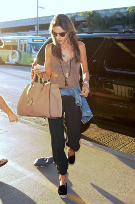 Alessandra Ambrosio pic #726300