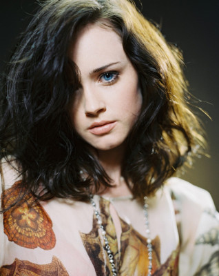 photo 27 in Alexis Bledel gallery [id745947] 2014-12-05 00:00:00