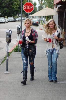 Aly and Aj pic #373937