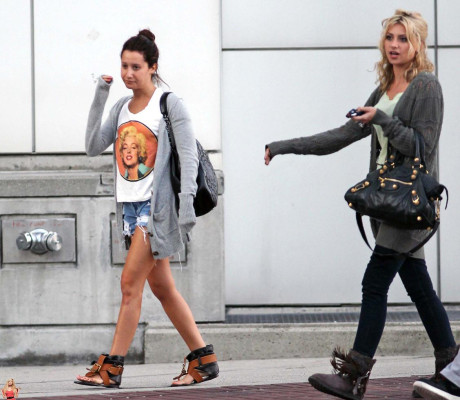 Aly and Aj pic #345776