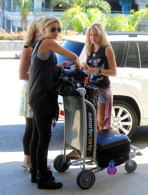 Aly and Aj pic #350209
