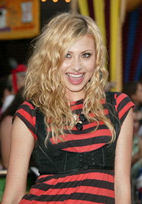 Aly and Aj pic #341328