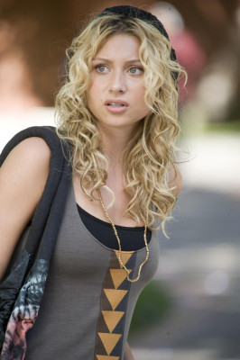 photo 5 in Aly and Aj gallery [id385157] 2011-06-10 00:00:00