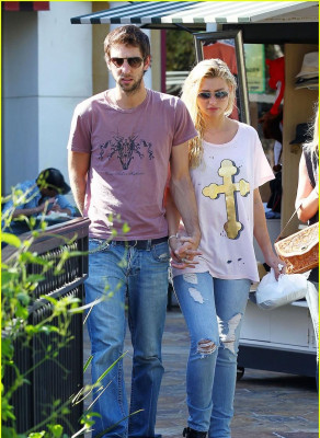 Aly and Aj pic #477161