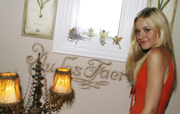 photo 9 in Aly and Aj gallery [id492816] 2012-05-27 00:00:00