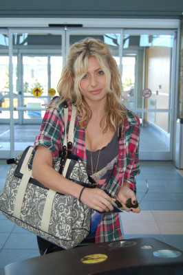 Aly and Aj pic #339314
