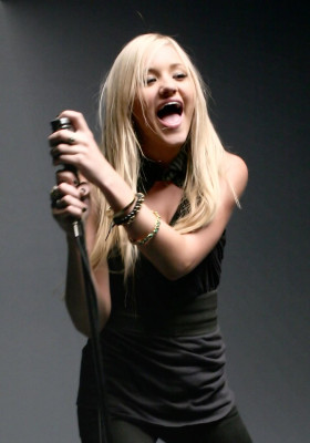 Aly and Aj pic #483659