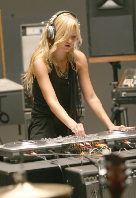 Aly and Aj pic #483657
